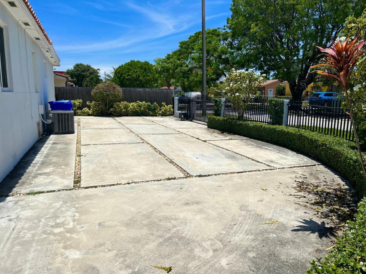 Main House 3 Bed 2 Bath & Guest House 1 Bed 1 Bath Miami Exterior foto